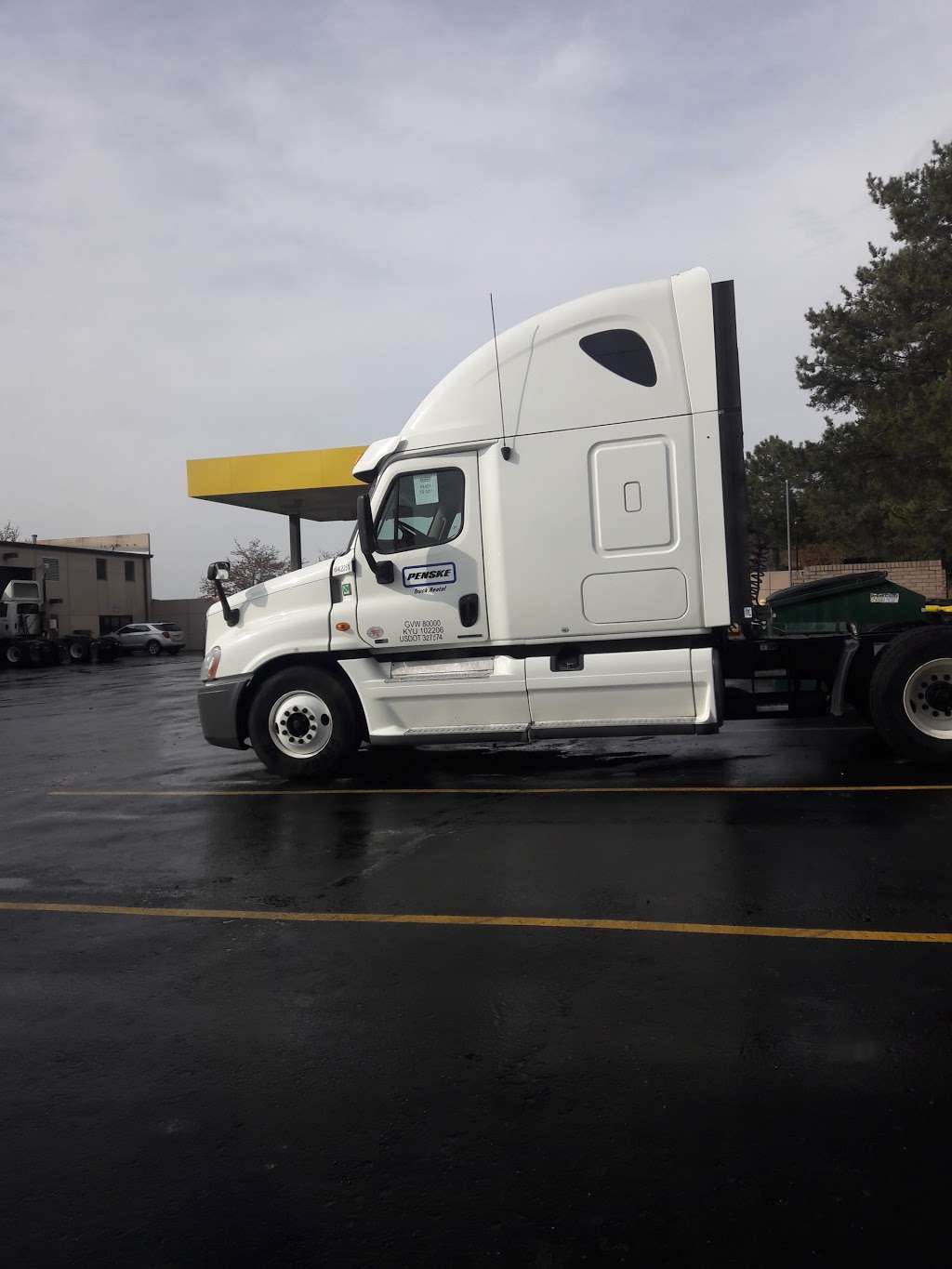 Penske Truck Rental | 17225 W 116th St, Lenexa, KS 66219, USA | Phone: (913) 599-6559