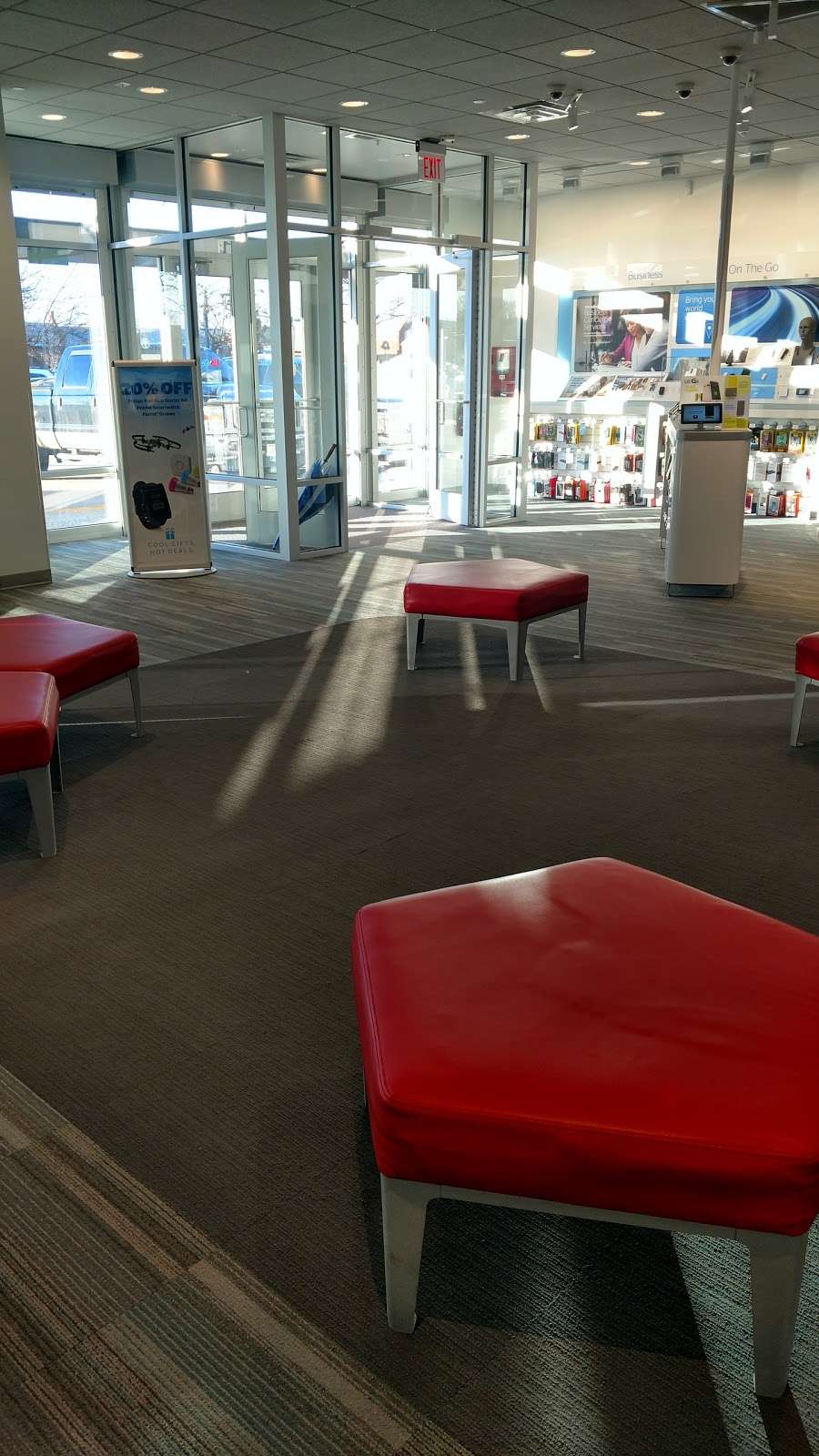 U.S. Cellular | 16720 W Bluemound Rd, Brookfield, WI 53005, USA | Phone: (262) 641-5000