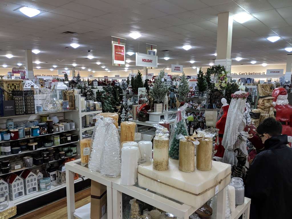 HomeGoods | 23018 N, U.S. Hwy 281 S, San Antonio, TX 78258 | Phone: (210) 481-7831