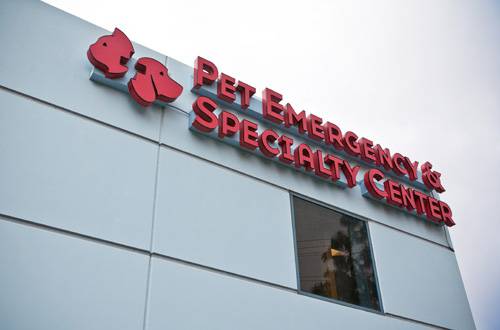 Pet Emergency & Specialty Center | 885 Canarios Ct #108, Chula Vista, CA 91910 | Phone: (619) 591-4802