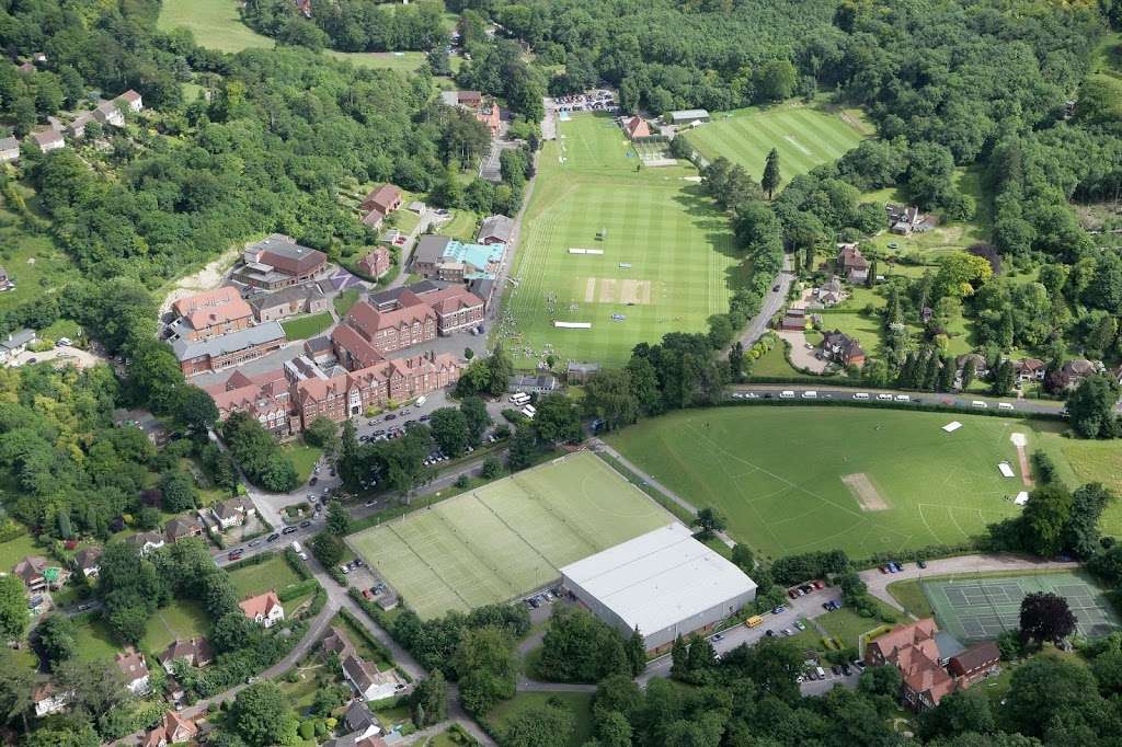 Caterham School | Harestone Valley Rd, Caterham CR3 6YA, UK | Phone: 01883 343028