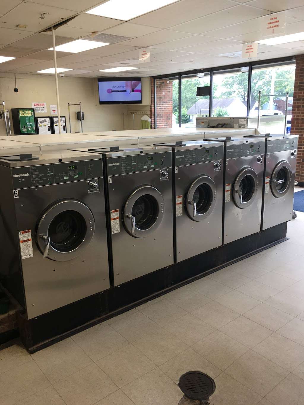 Coin Laundry Express-Willowbrook | 833 Willowbrook Ave, Rock Hill, SC 29730, USA | Phone: (803) 324-7077