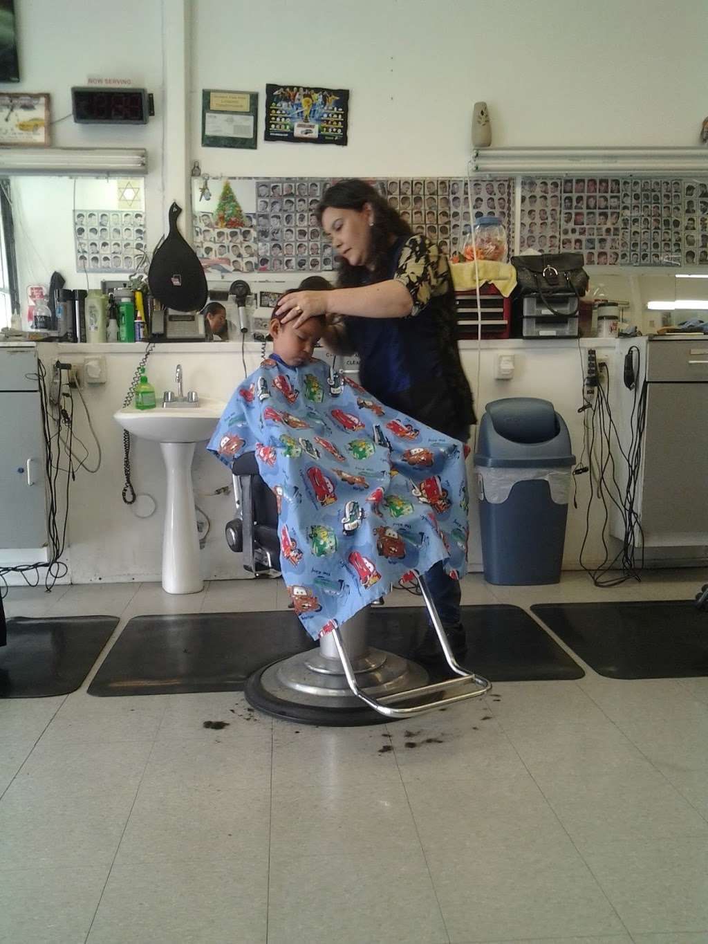 Pomona Barber Shop | 2284 Garey Ave, Pomona, CA 91766, USA | Phone: (909) 591-1199