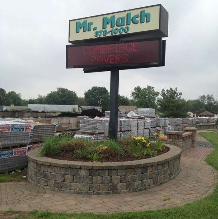 Mr Mulch Delaware | 4821 Summit Bridge Rd, Middletown, DE 19709, USA | Phone: (302) 378-1000