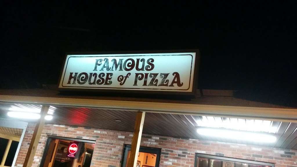 Famous House of Pizza | 40 N Main St, Bellingham, MA 02019, USA | Phone: (508) 966-1972