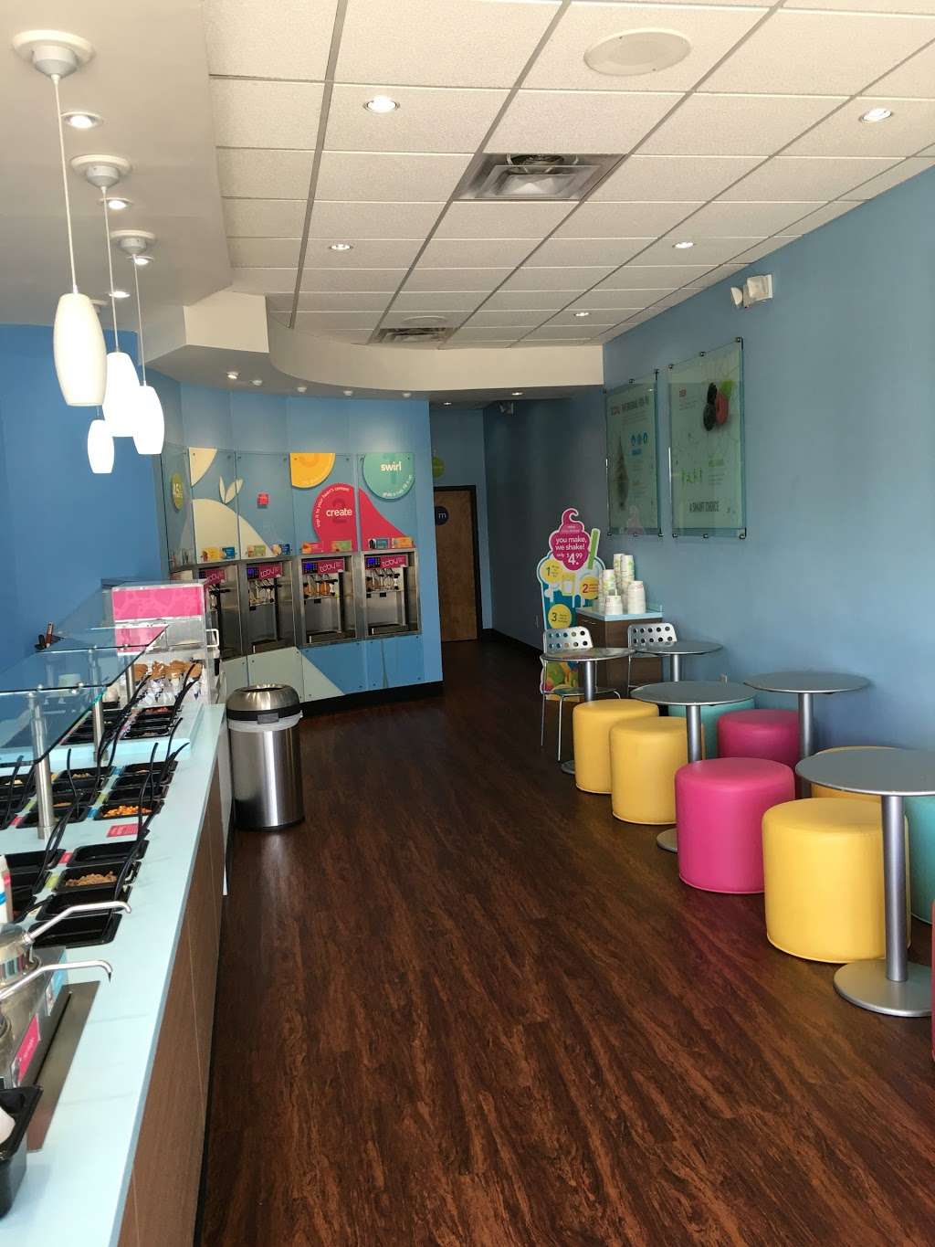 TCBY FROZEN YOGURT | 5650 South Franklin Rd, 500 E, Indianapolis, IN 46239 | Phone: (317) 245-7551