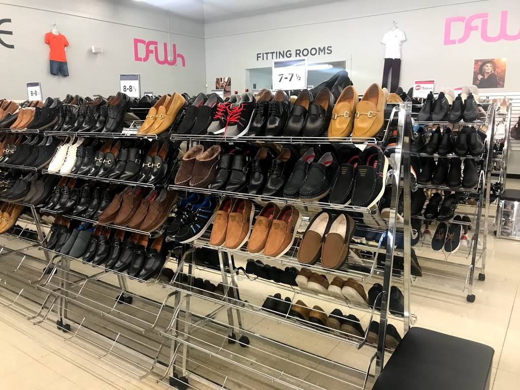 Discount Fashion Warehouse Hilliard | 2561 Hilliard Rome Rd, Hilliard, OH 43026, USA | Phone: (614) 832-2264