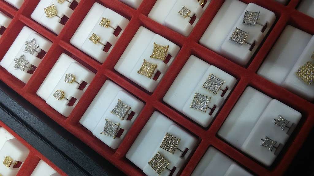K.C. Jewelry | 2620 N Hiawassee Rd, Orlando, FL 32818, USA | Phone: (407) 443-0000