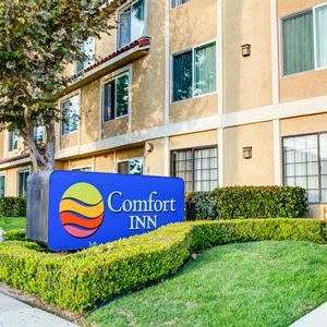 Comfort Inn & Suites Ventura Beach | 2094 E Harbor Blvd, Ventura, CA 93001, USA | Phone: (805) 653-5000