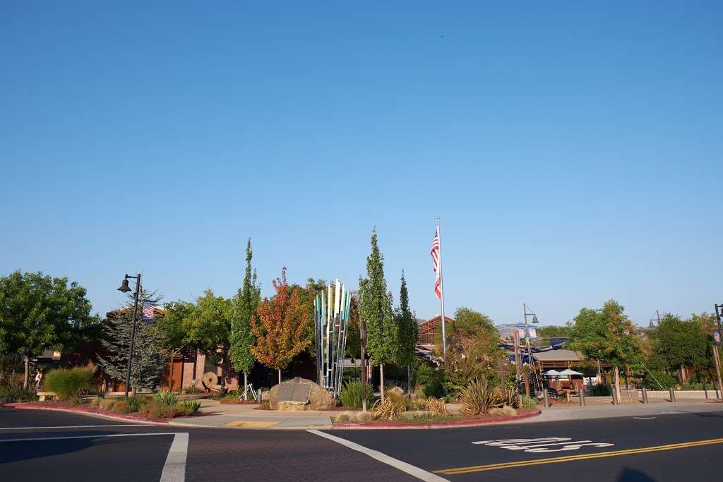 Yountville Chamber of Commerce & Welcome Center | 6484 Washington St # F, Yountville, CA 94599, USA | Phone: (707) 944-0904