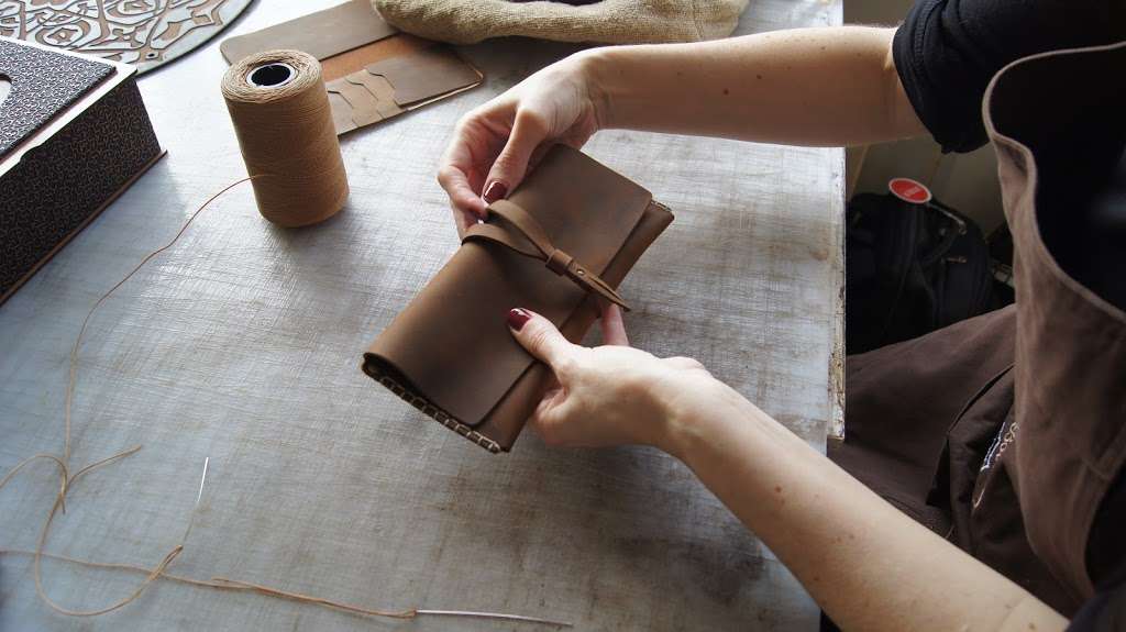 Leatherian Handcrafted | 132-34 58th Ave #3, Flushing, NY 11355, USA | Phone: (646) 575-6504