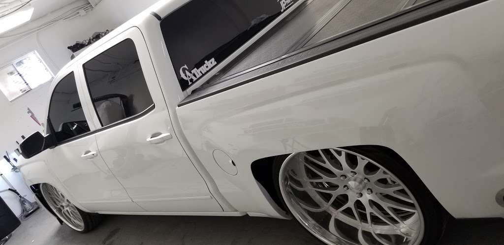 Kingz Tint Works | 17855 E Foothill Blvd unit 4, Fontana, CA 92335, USA | Phone: (909) 561-7020