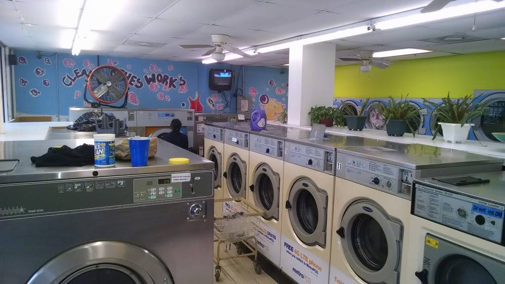 Splish Splash Laundromat | 602 S Alston Ave, Durham, NC 27701, USA | Phone: (919) 687-7744