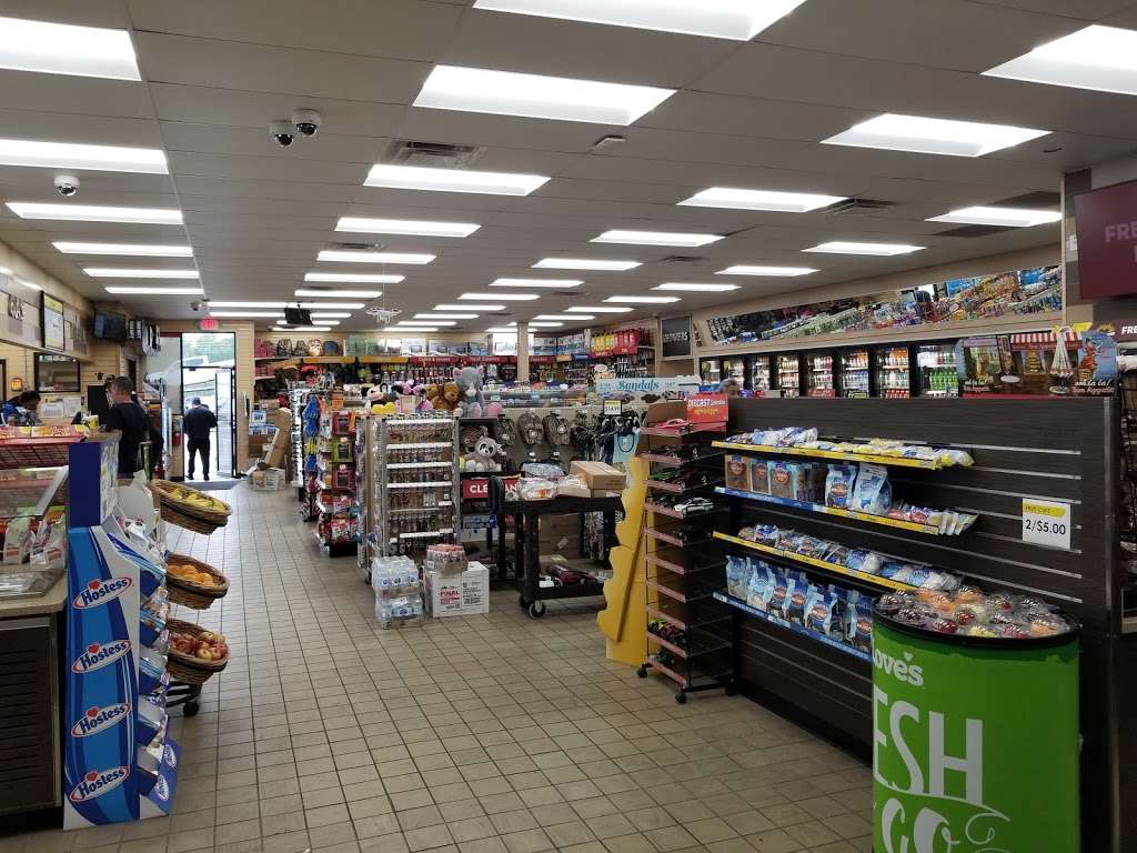 Loves Travel Stop | 30710 Farm to Market 2920, Waller, TX 77484, USA | Phone: (936) 372-3449