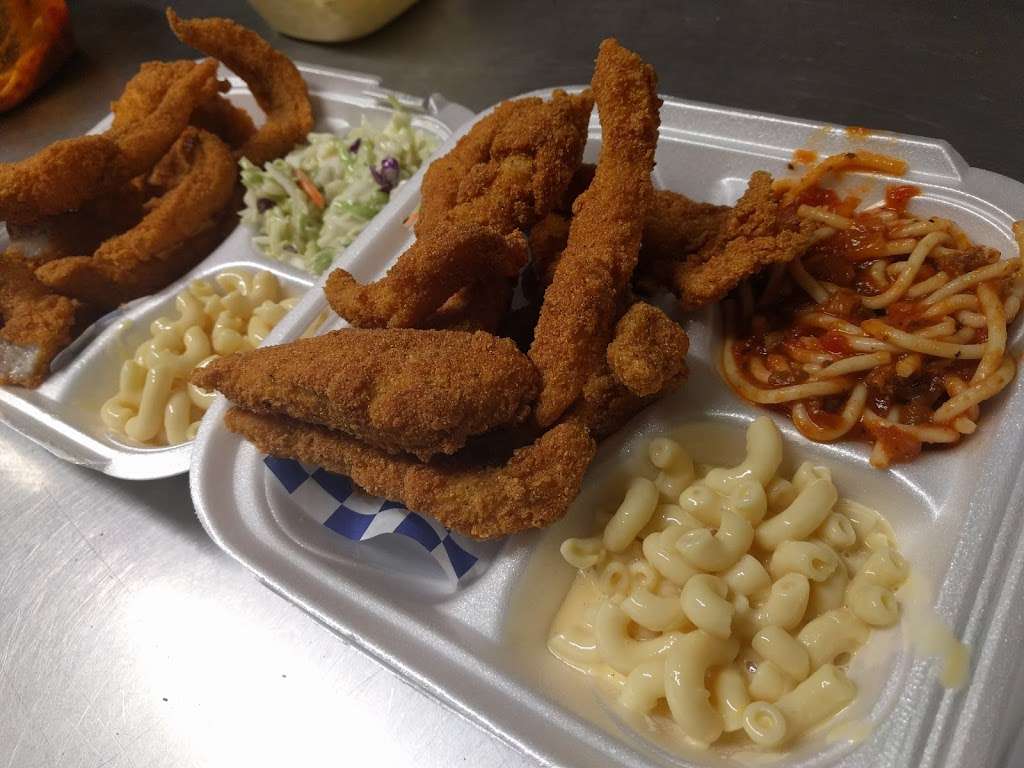 Charlie Ds & Son Catfish | 3123 Swope Pkwy, Kansas City, MO 64130 | Phone: (816) 924-3474