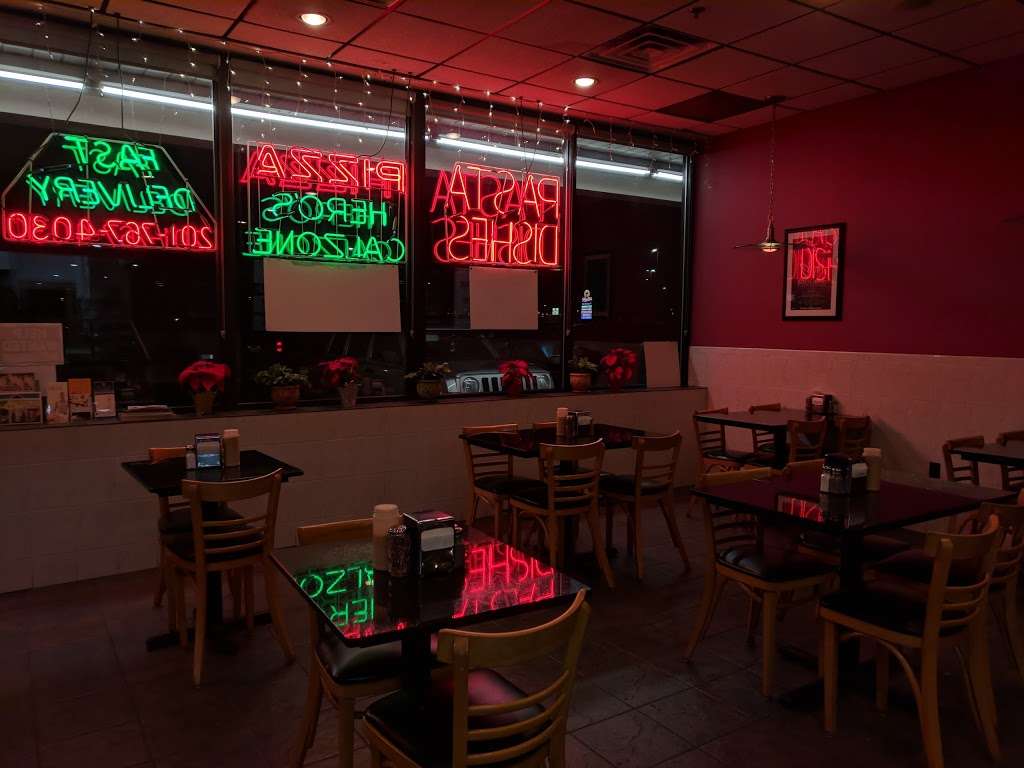 Broadway Pizza | 246 Livingston St, Northvale, NJ 07647 | Phone: (201) 767-4030