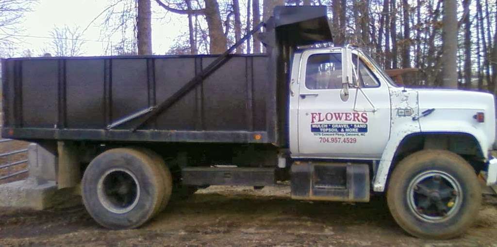 Flowers Lawn and Yard Supply | 1070 Concord Pkwy N, Concord, NC 28027, USA | Phone: (704) 957-4529