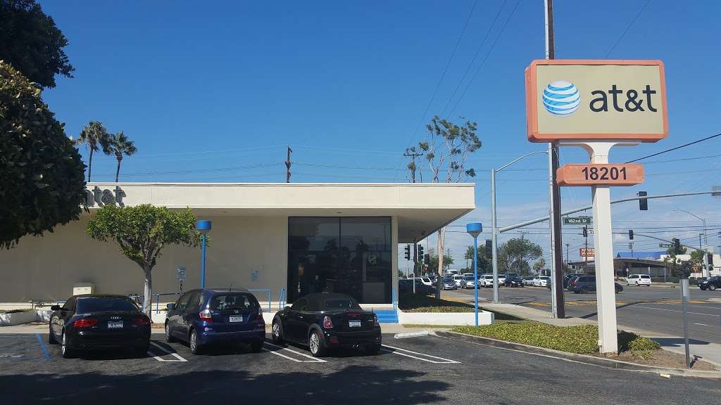 AT&T Store | 18201 Hawthorne Blvd, Torrance, CA 90504 | Phone: (310) 921-3435