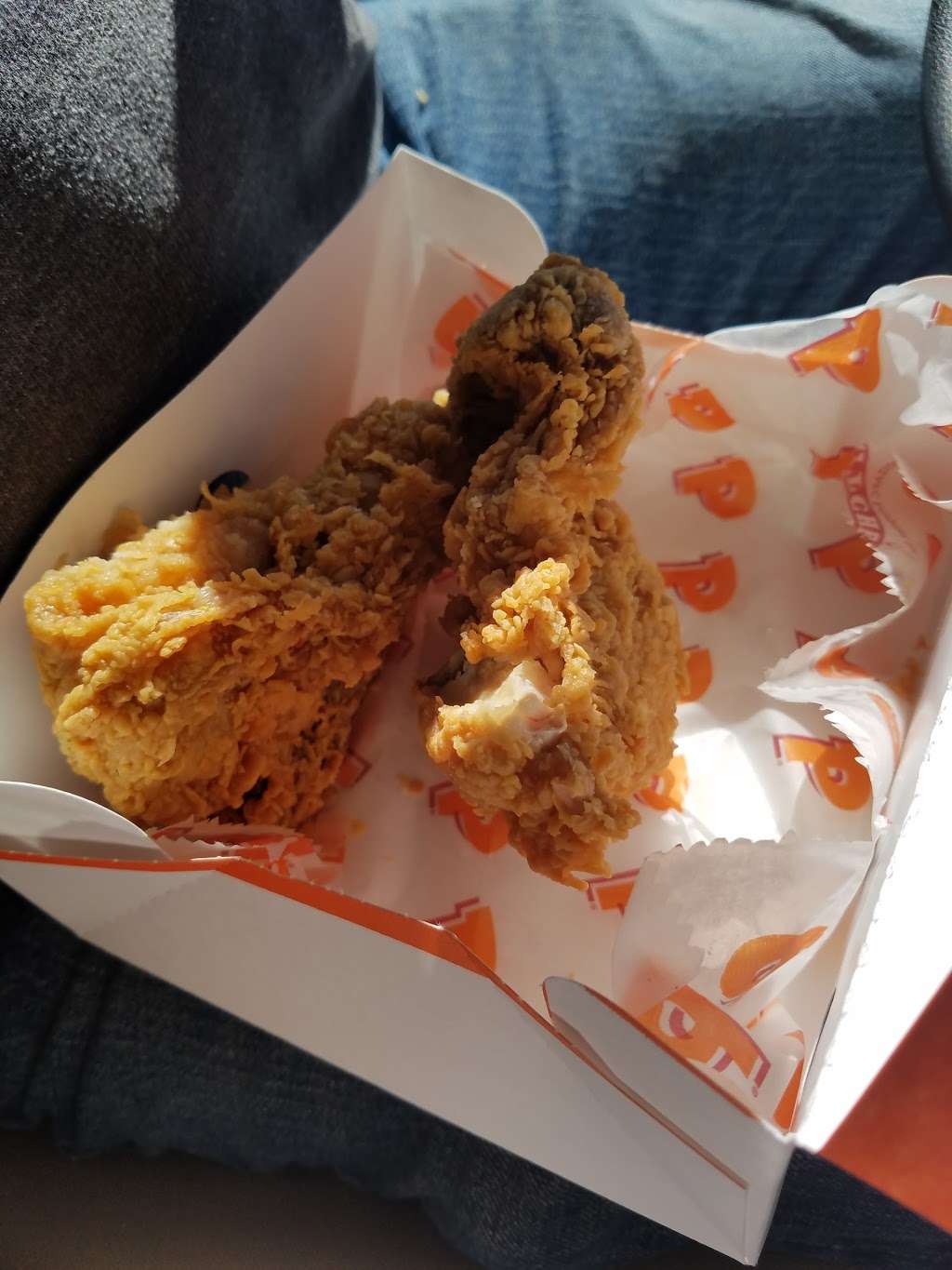 Popeyes Louisiana Kitchen | 6939 Golf Rd, Morton Grove, IL 60053, USA | Phone: (847) 470-0990