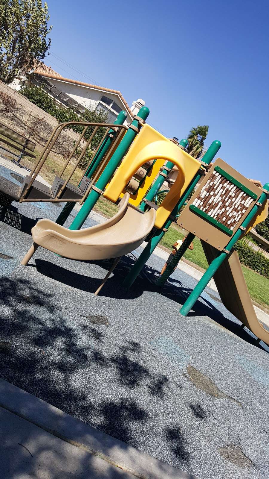 Cambria Park | 17140 Cambria Ave, Fontana, CA 92336, USA | Phone: (909) 349-6900