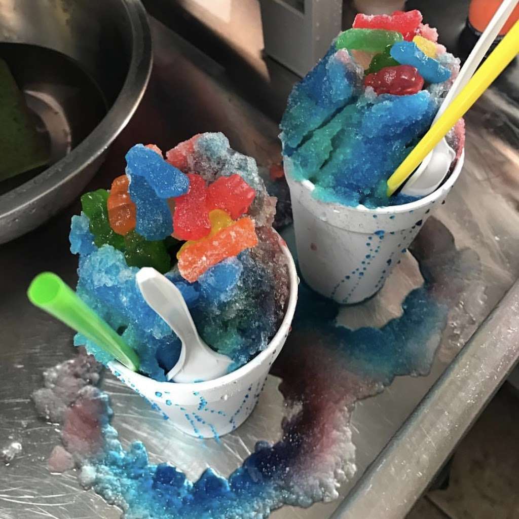 Sandys Sno Cone Stand | 1701 TX-36, Rosenberg, TX 77471, USA | Phone: (281) 344-9186