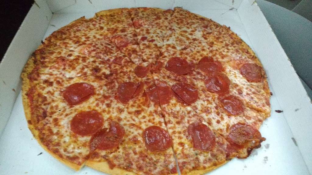 Hungry Howies Pizza | 3007 Cypress Gardens Rd, Winter Haven, FL 33884, USA | Phone: (863) 324-2055