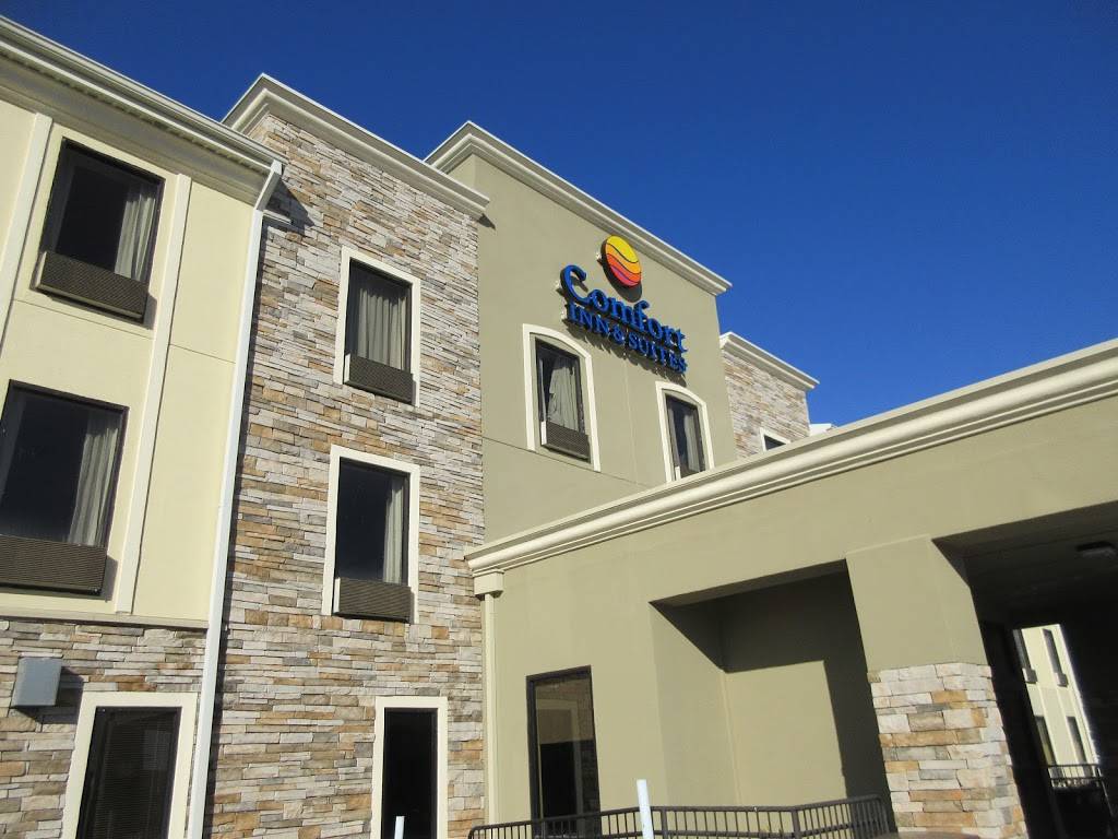 Comfort Inn & Suites - Baton Rouge Airport | 2949 Varsity St, Baton Rouge, LA 70807, USA | Phone: (225) 356-6500