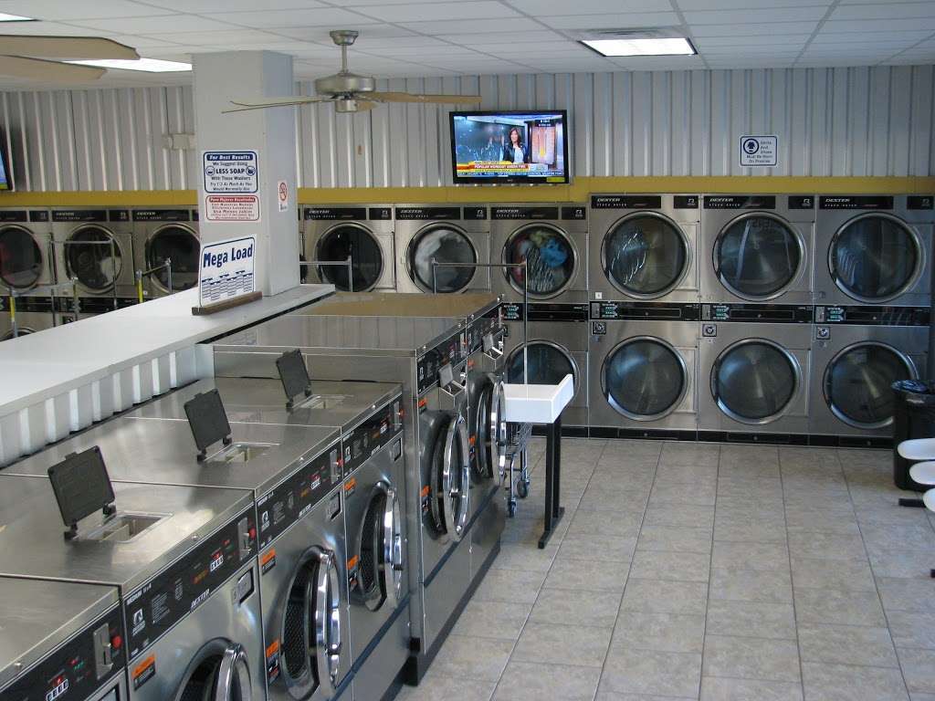 Wharton Super Wash Coin Laundry | 1810 N Fulton St, Wharton, TX 77488, USA
