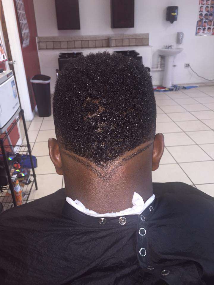 Carlitos Barbershop | 2438 US-92 E, Lakeland, FL 33801, USA | Phone: (863) 333-0551