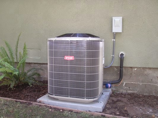 Henscey Electric & A/C Co. | 708 Waco St, Dayton, TX 77535, USA | Phone: (936) 258-3043