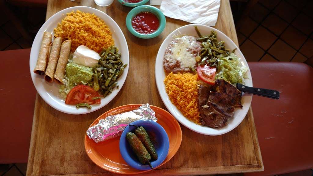 Taqueria Arandas | 7901 State Ave, Kansas City, KS 66112 | Phone: (913) 299-8512