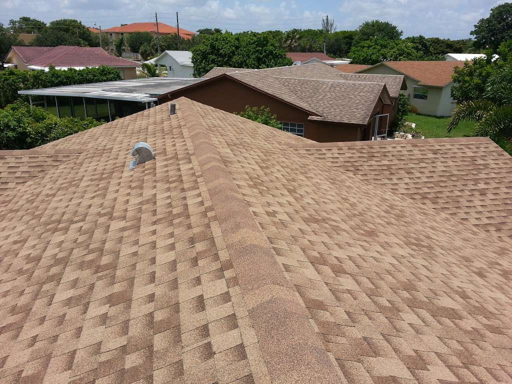 Hyer Quality Roofing and Contruction | 1463 NE 28th Ct, Pompano Beach, FL 33064, USA | Phone: (954) 781-8556