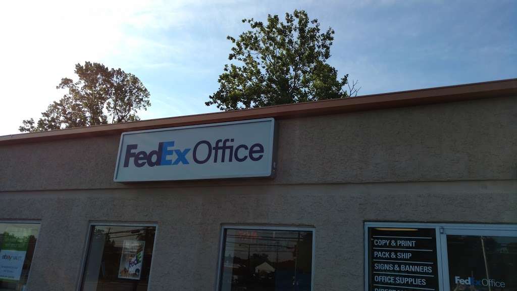 FedEx Office Print & Ship Center | 176 W Lancaster Ave, Malvern, PA 19355, USA | Phone: (610) 296-5700