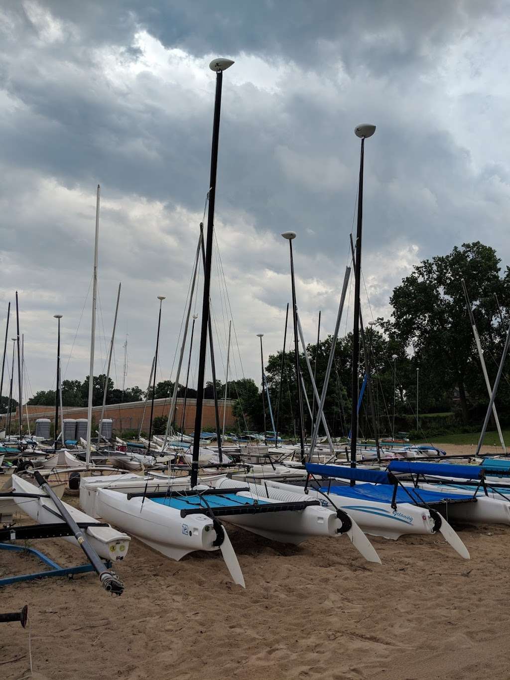 Wilmette Park Sailing | 100 E Lake St, Wilmette, IL 60091, USA | Phone: (847) 256-9662