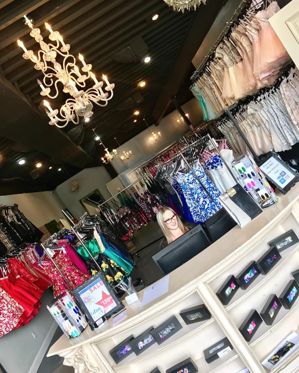 Couture House | 26511 Interstate Hwy 45, The Woodlands, TX 77380 | Phone: (281) 863-9542