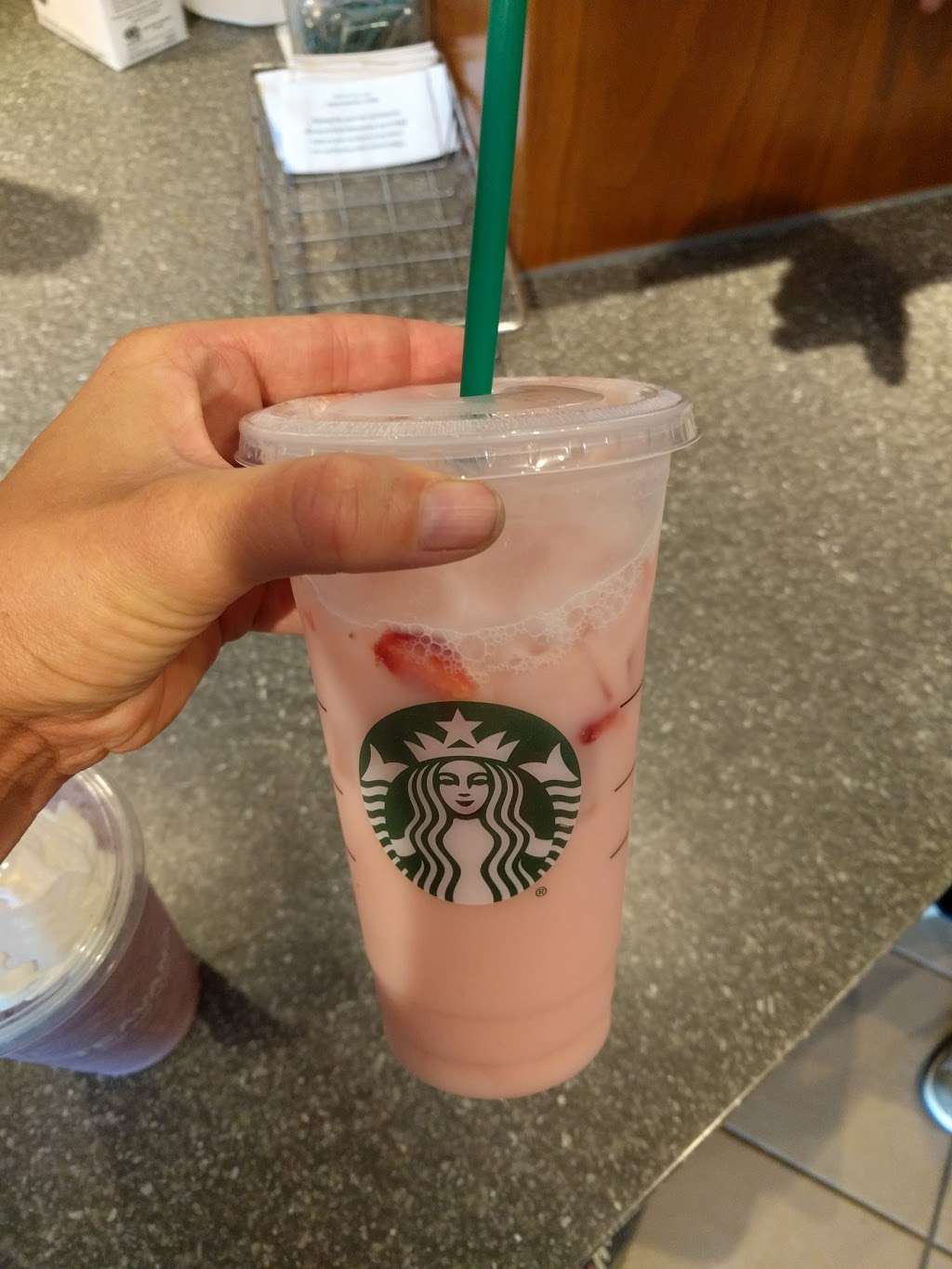 Starbucks | 2318 17th Ave, Longmont, CO 80501, USA | Phone: (303) 651-5683