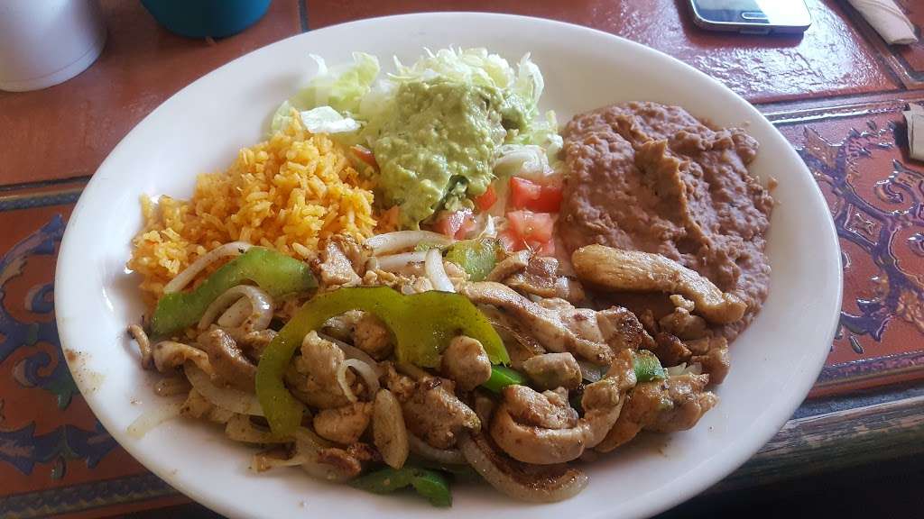 El Rincon De Maria | 2511 Ackerman Rd, San Antonio, TX 78219, USA | Phone: (210) 666-6151