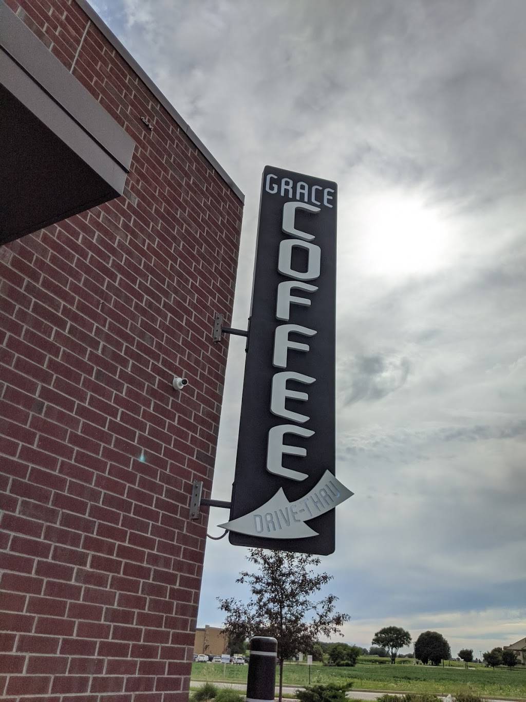 Grace Coffee Co. | 1261 Cabela Dr, Sun Prairie, WI 53590, USA | Phone: (608) 318-5328