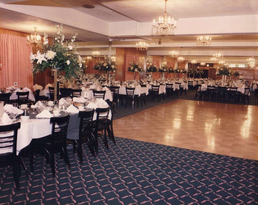 Gramercy Ballroom & Restaurant | 155 S Main St, Pittston, PA 18640, USA | Phone: (570) 655-1111