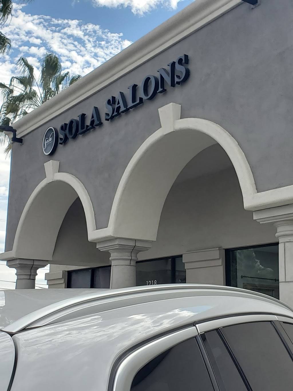 Sola Salon Studios | 1218 Irvine Blvd, Tustin, CA 92780 | Phone: (949) 403-7575