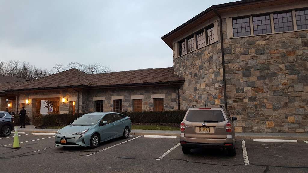 Temple Emanu-El of Closter | 180 Piermont Rd, Closter, NJ 07624, USA | Phone: (201) 750-9997