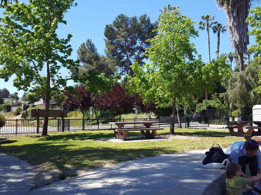 Irving Schachter Park | 2599 Beverwill Dr, Los Angeles, CA 90064 | Phone: (310) 836-1040