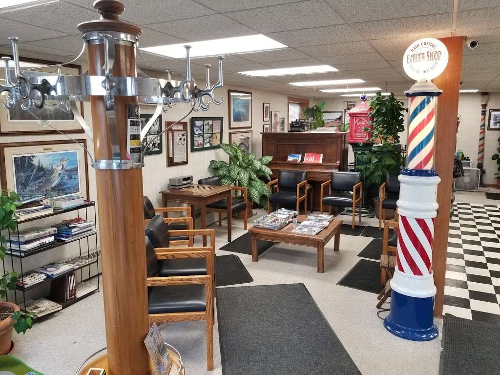 Arcadian Avenue Authentic Barber Shop | S15 W22792 Arcadian Ave, Waukesha, WI 53186, USA | Phone: (262) 549-0927