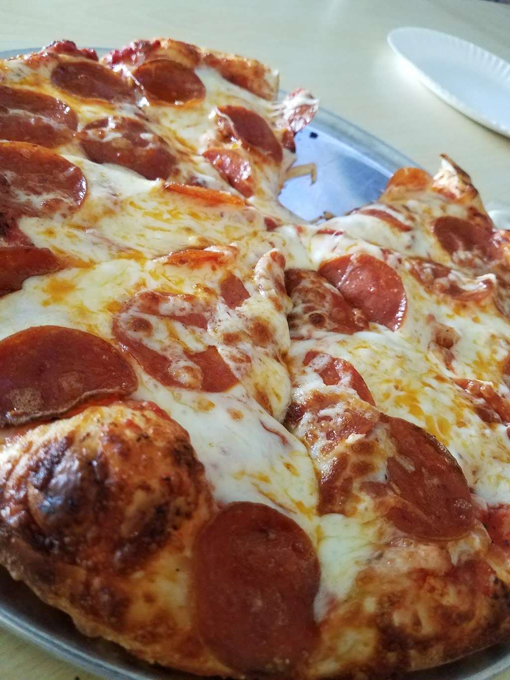 Uncle Howies Pizza | 800 E Lugonia Ave a, Redlands, CA 92374 | Phone: (909) 798-4068