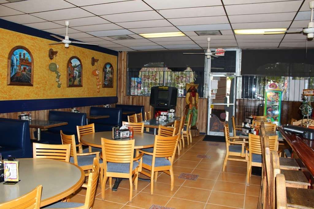 El Paso Taco Restaurant | 108 N Military Trl, West Palm Beach, FL 33415 | Phone: (561) 686-4668