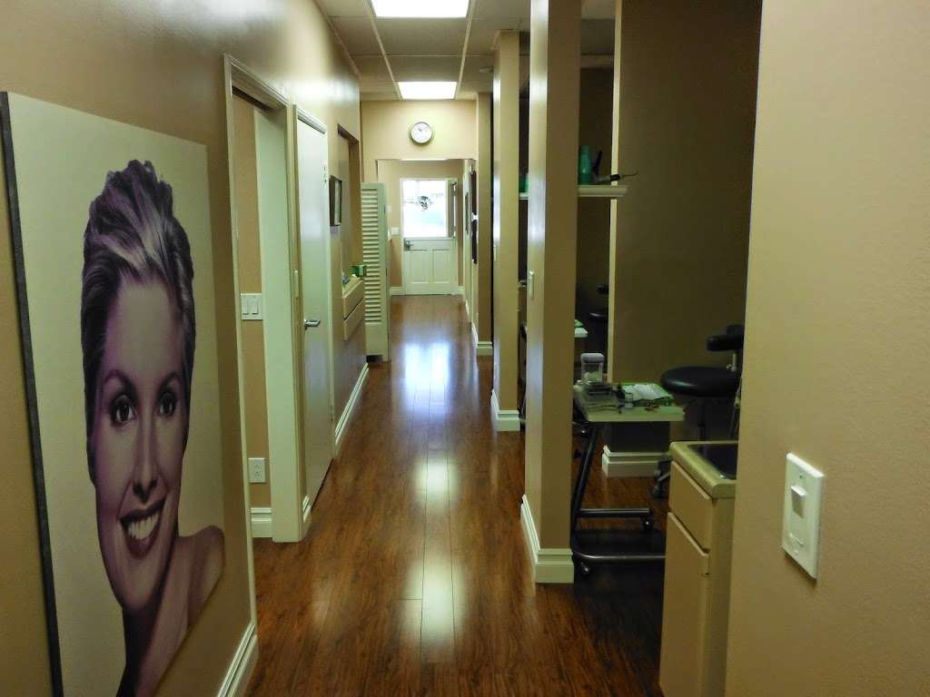 Miramar Dental Excellence | 7094 Miramar Rd #112, San Diego, CA 92121 | Phone: (858) 578-2211