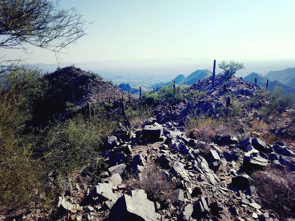 Phoenix Mountain Preserve - 40th St. Trailhead | 9200 N 40th St, Phoenix, AZ 85028, USA | Phone: (602) 261-8318