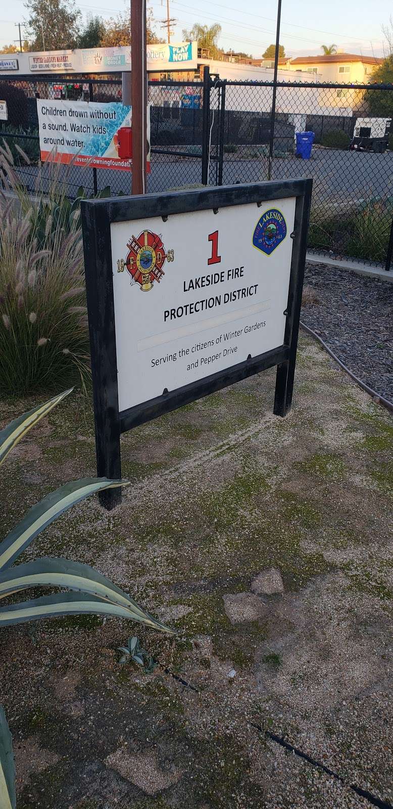 Lakeside Fire Station 1 | 8035 Winter Gardens Blvd, El Cajon, CA 92021, USA | Phone: (619) 390-2350