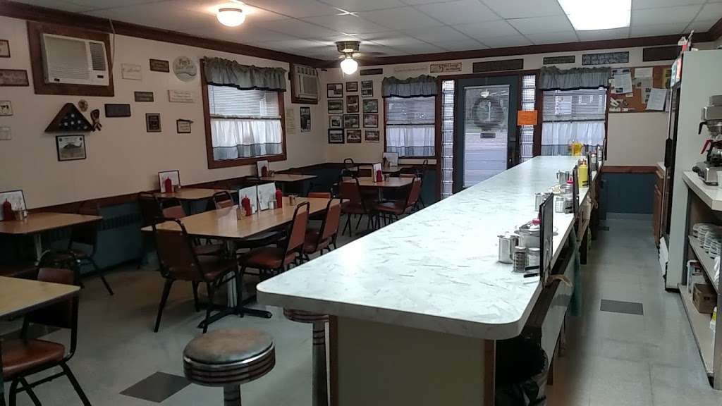 Robins Diner | 366 PA-61, Schuylkill Haven, PA 17972, USA | Phone: (570) 385-2189