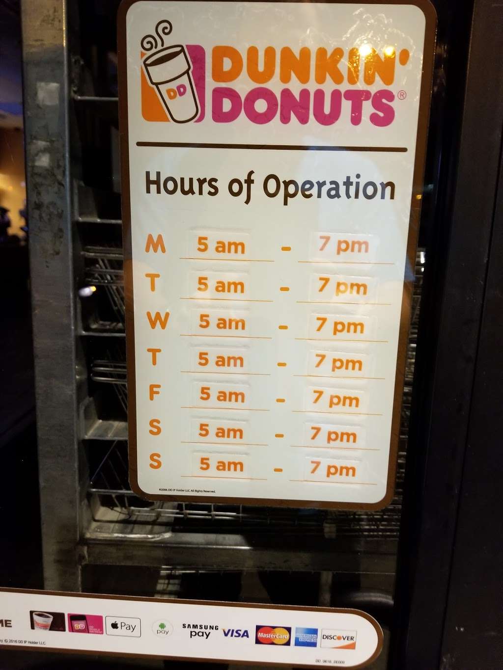 Dunkin | 5 East St, Tewksbury, MA 01876 | Phone: (978) 851-3543